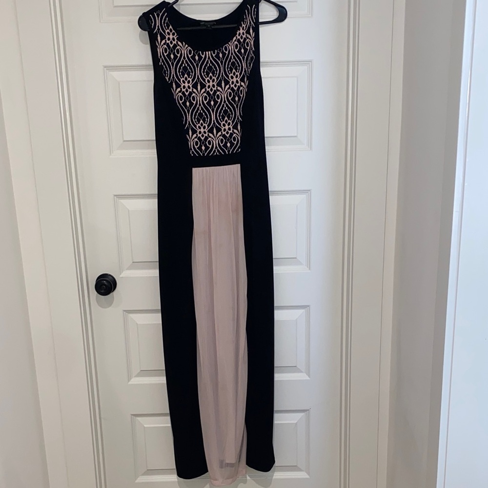 Connected Apparel Black and Soft Pink Maxi Dress